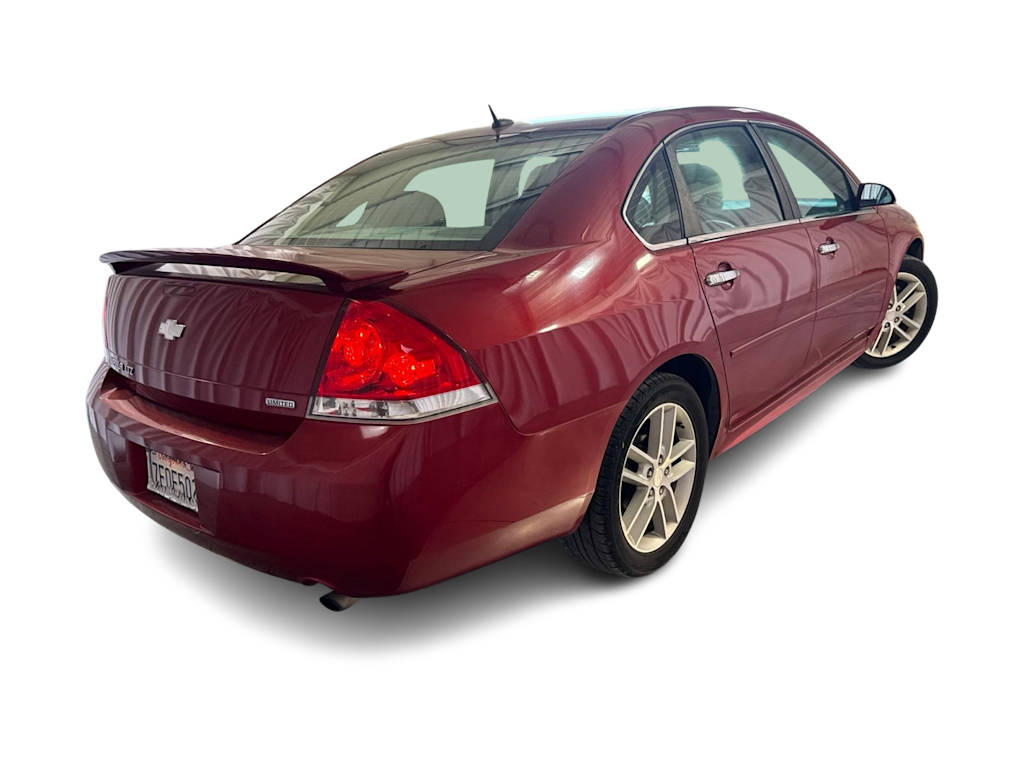 Thumbnail: 2014 Chevrolet Impala - 18