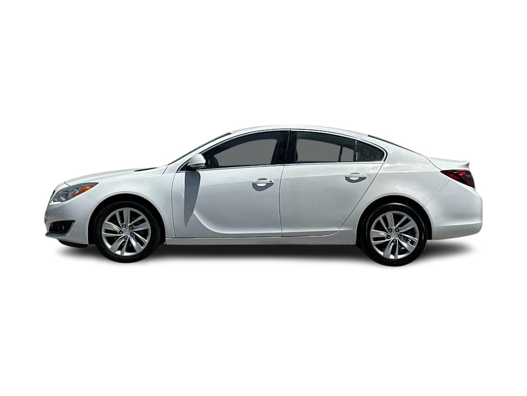 Thumbnail: 2017 Buick Regal - 20