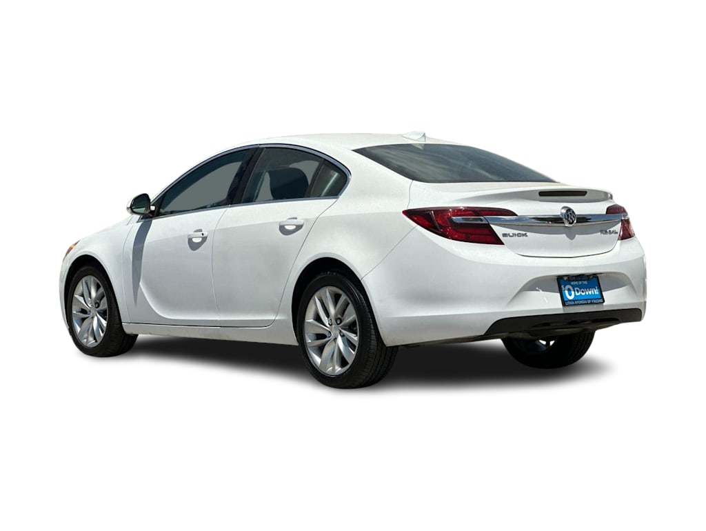 Thumbnail: 2017 Buick Regal - 4