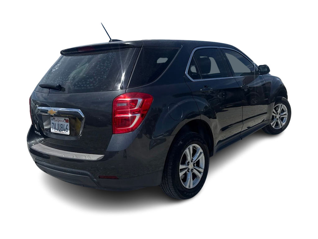 Thumbnail: 2017 Chevrolet Equinox - 16
