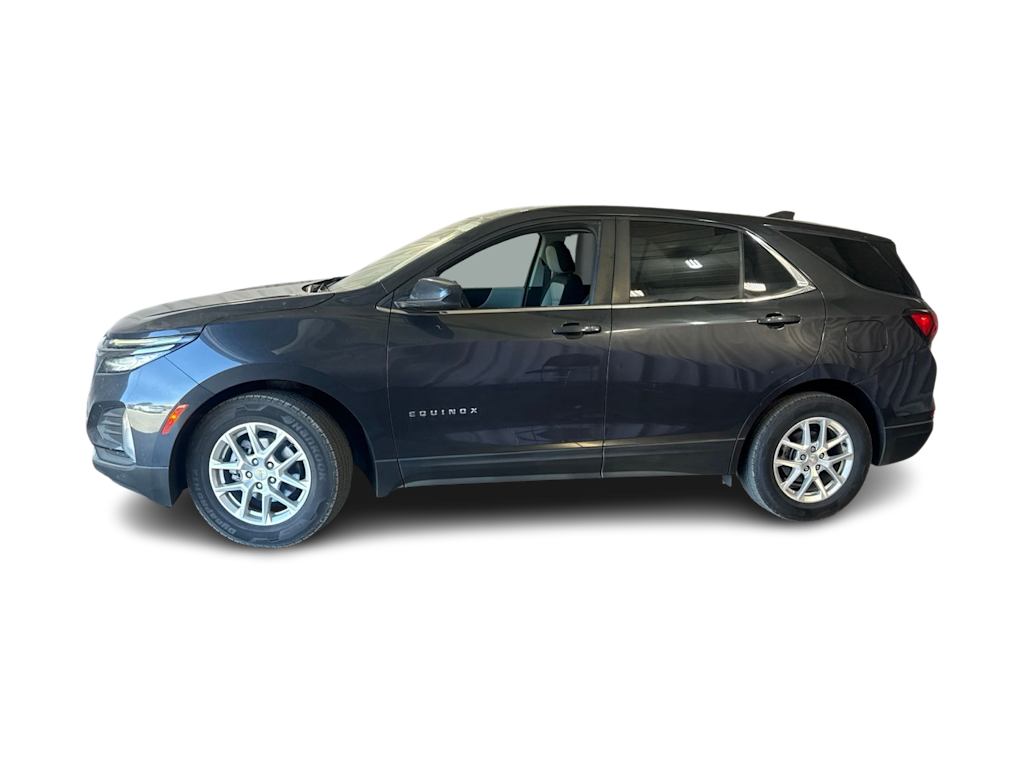 Thumbnail: 2022 Chevrolet Equinox - 2
