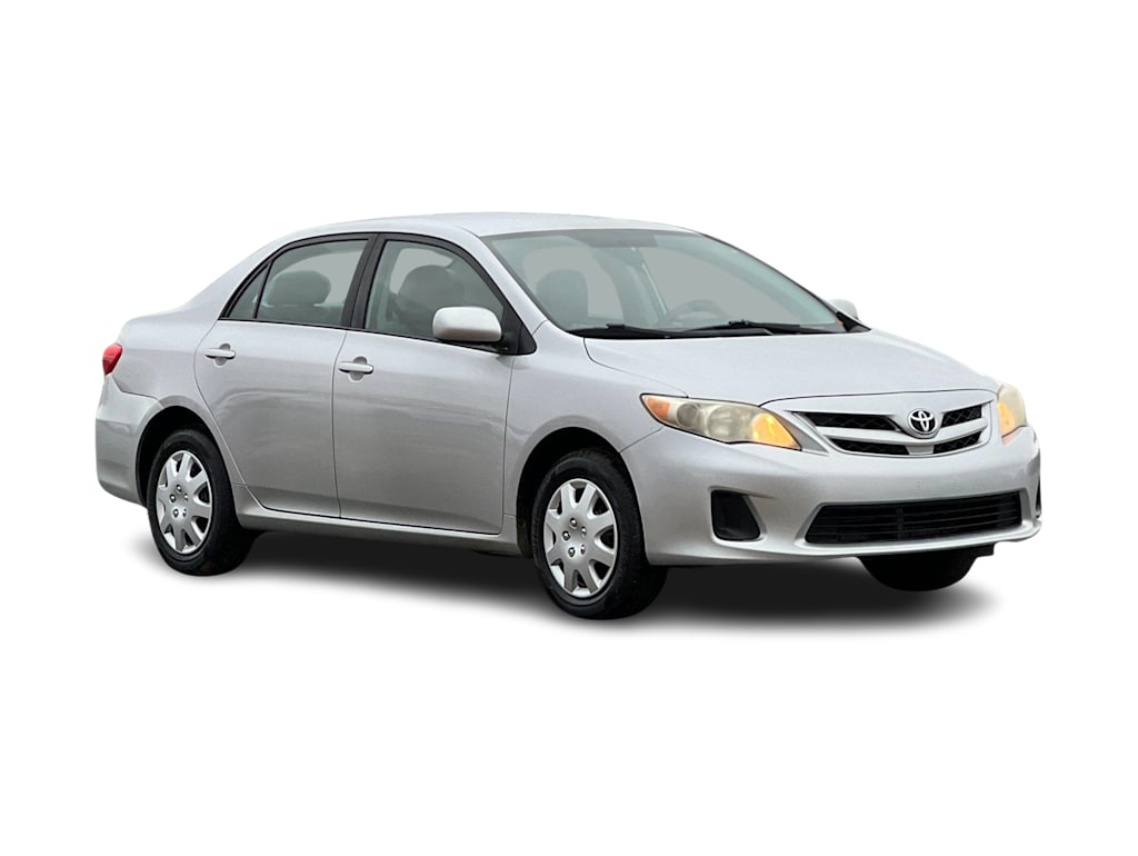 2011 Toyota Corolla LE 21