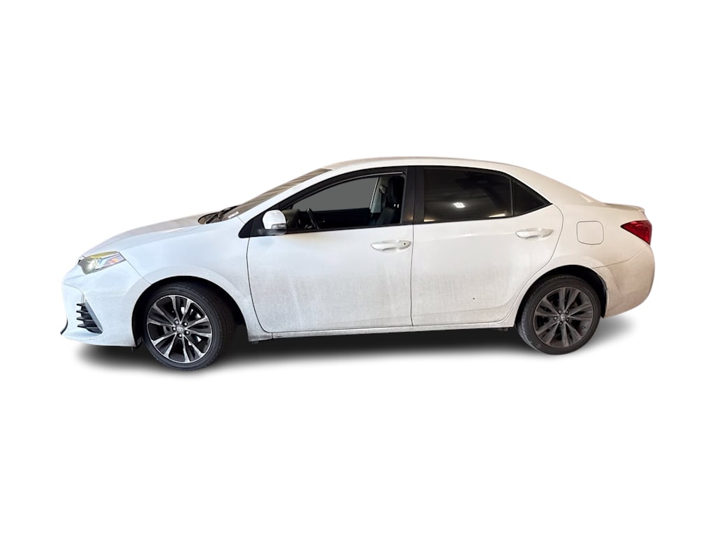 Thumbnail: 2017 Toyota Corolla - 2