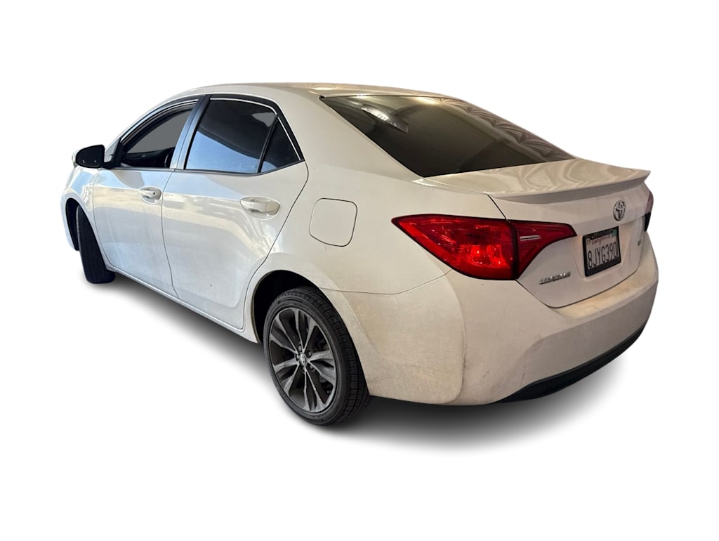 Thumbnail: 2017 Toyota Corolla - 3