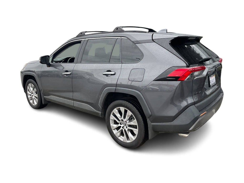 2019 Toyota RAV4 Limited 4