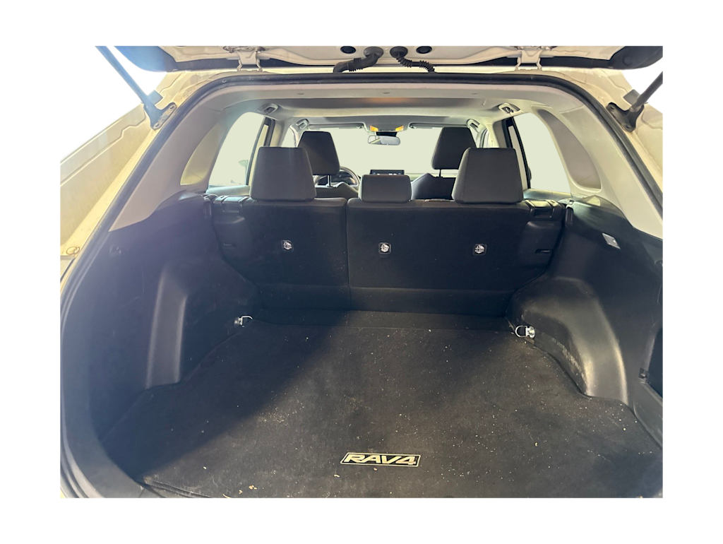 Thumbnail: 2019 Toyota RAV4 - 12