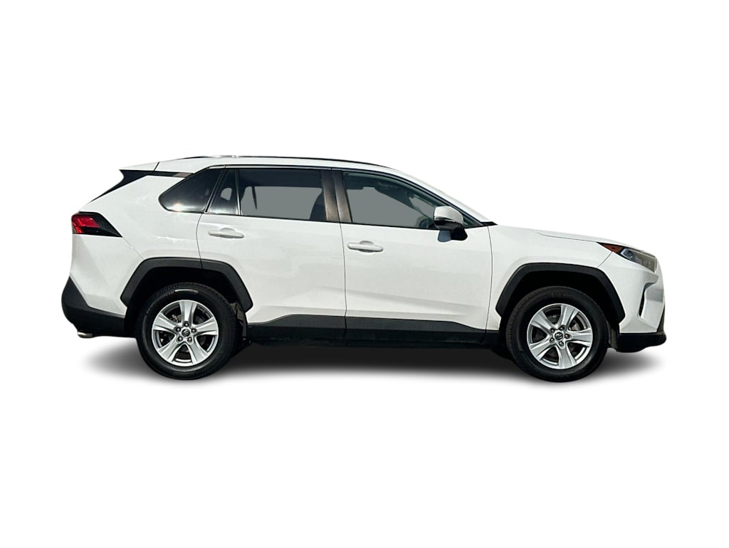 Thumbnail: 2019 Toyota RAV4 - 19