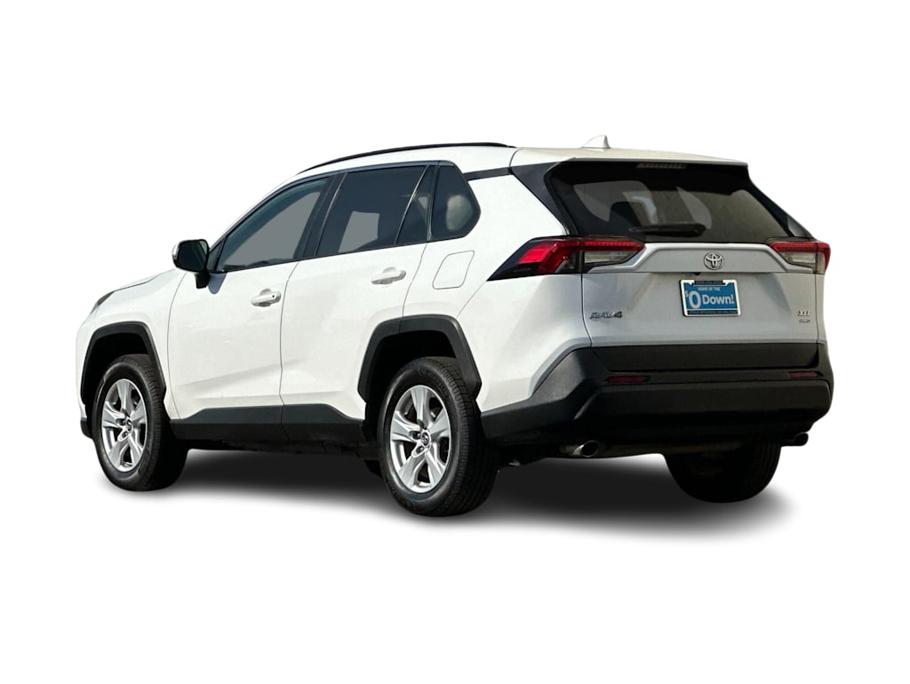 Thumbnail: 2019 Toyota RAV4 - 4