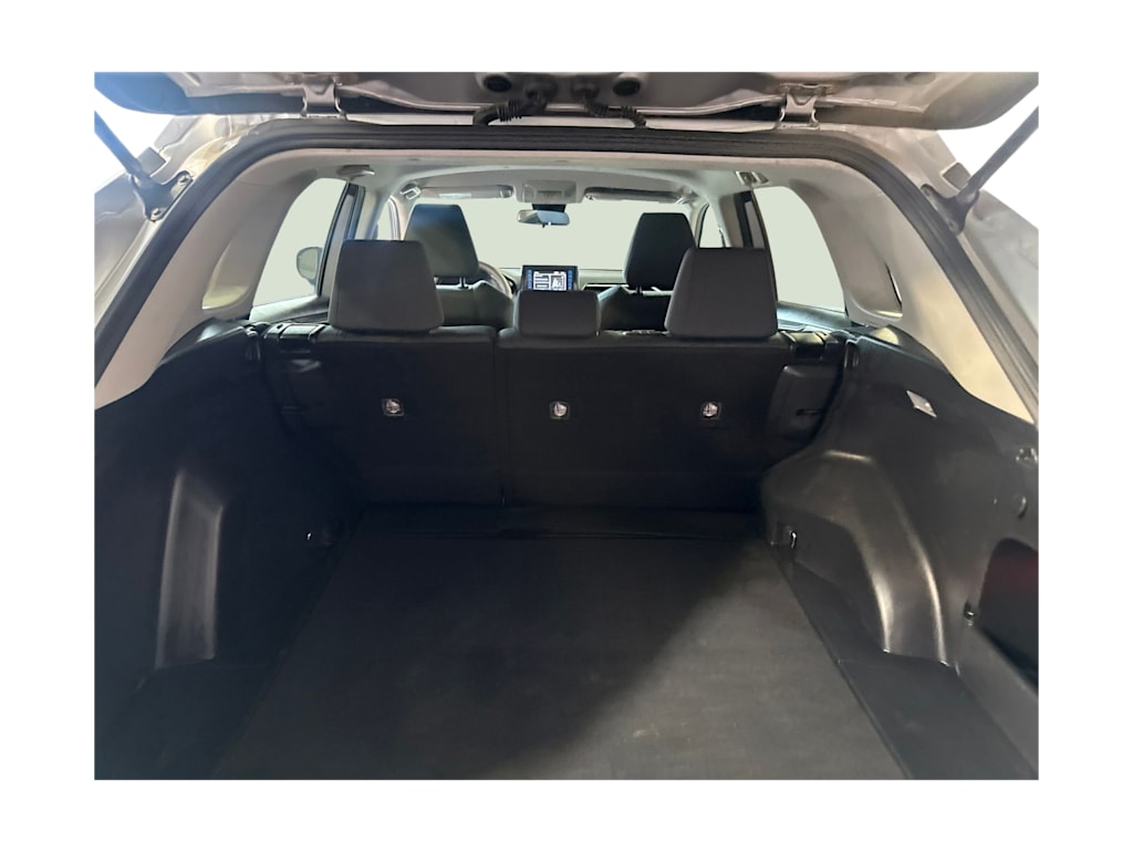 Thumbnail: 2020 Toyota RAV4 - 11