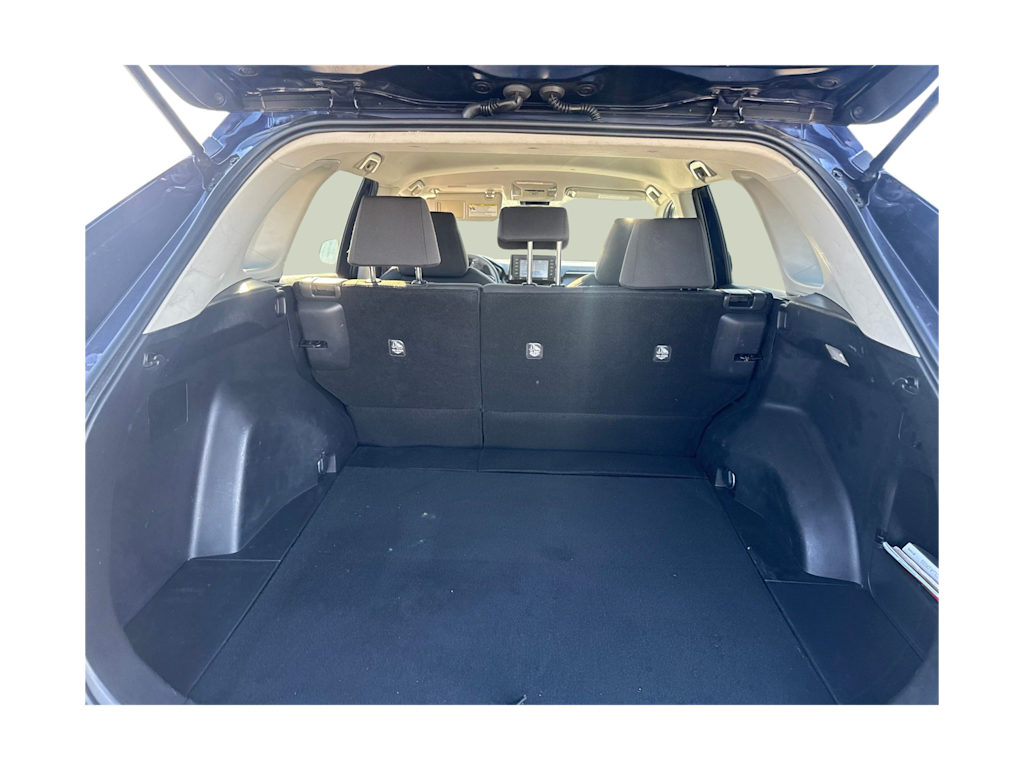 Thumbnail: 2021 Toyota RAV4 - 12