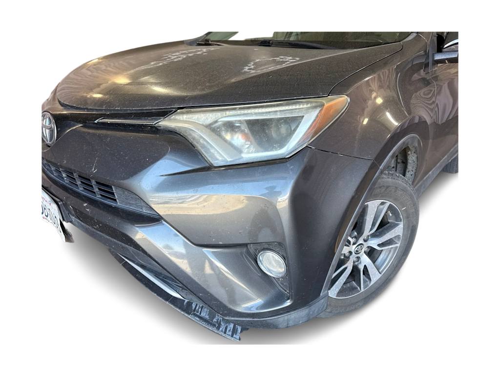 Thumbnail: 2016 Toyota RAV4 - 17