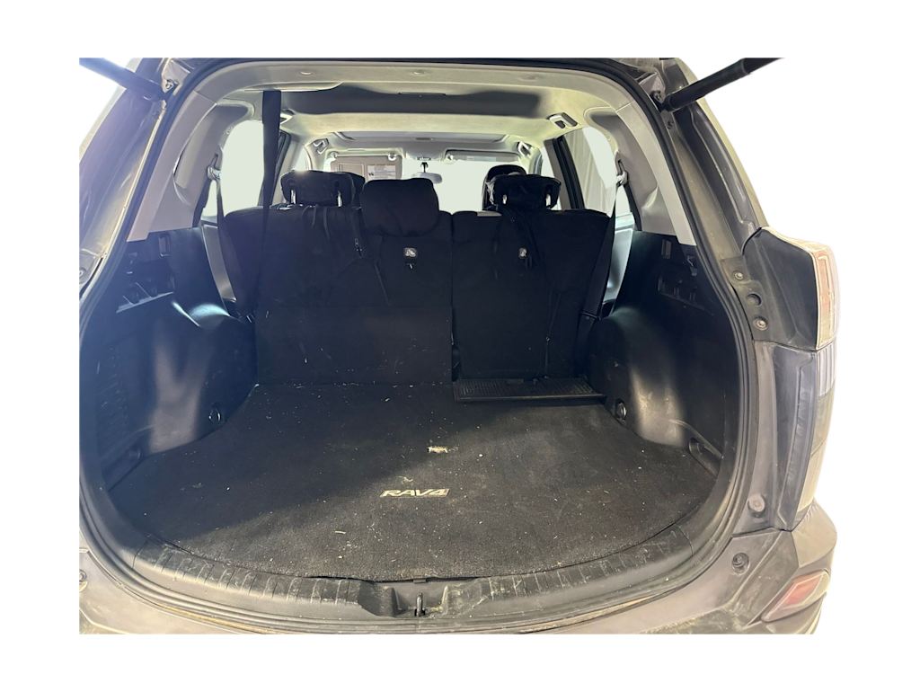 Thumbnail: 2016 Toyota RAV4 - 12