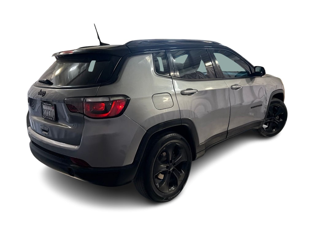 Thumbnail: 2021 Jeep Compass - 16