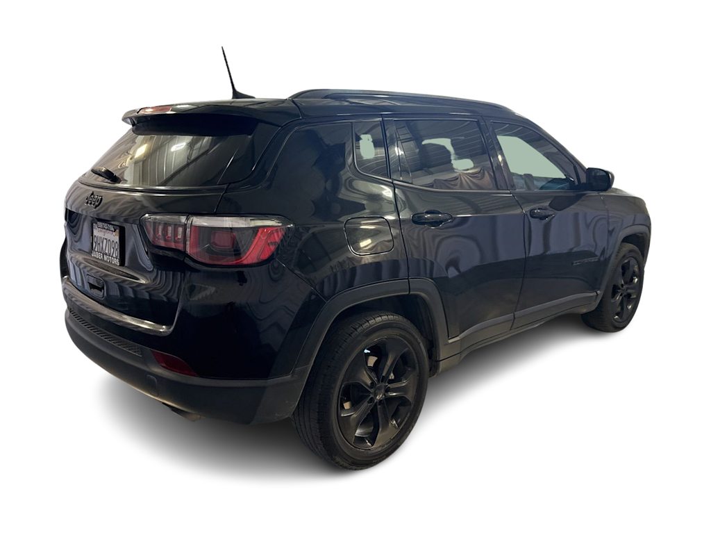 Thumbnail: 2018 Jeep Compass - 15