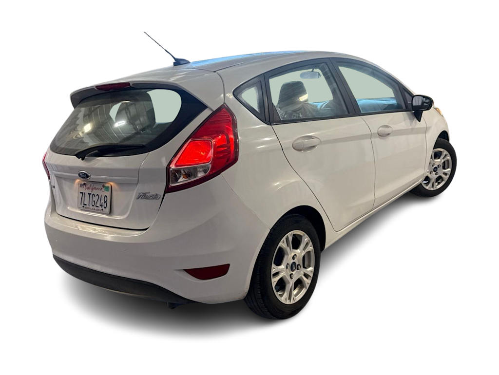 Thumbnail: 2016 Ford Fiesta - 16
