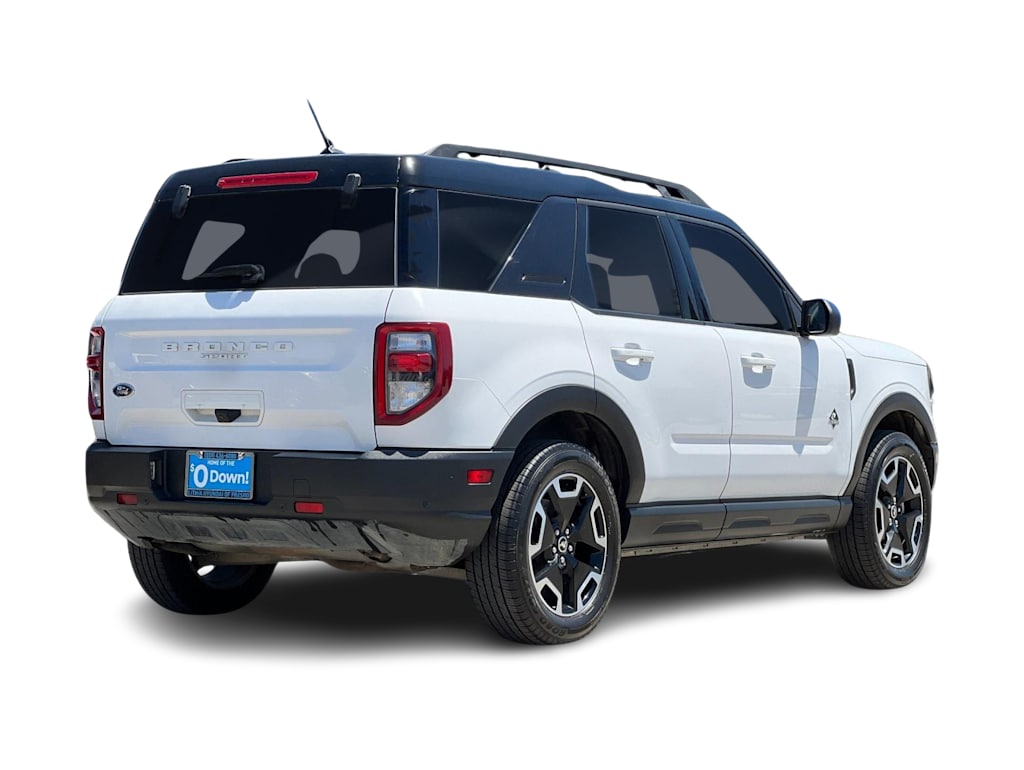 Thumbnail: 2023 Ford Bronco Sport - 17