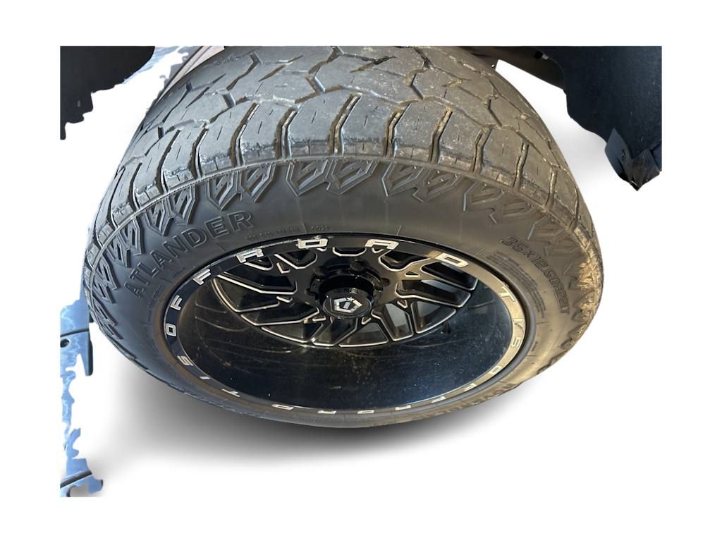 Thumbnail: 2018 Chevrolet Silverado 1500 - 24