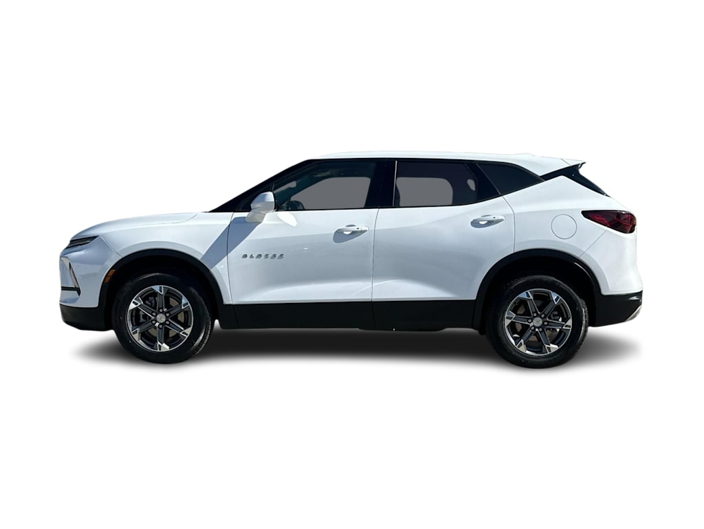 Thumbnail: 2025 Chevrolet Blazer - 3