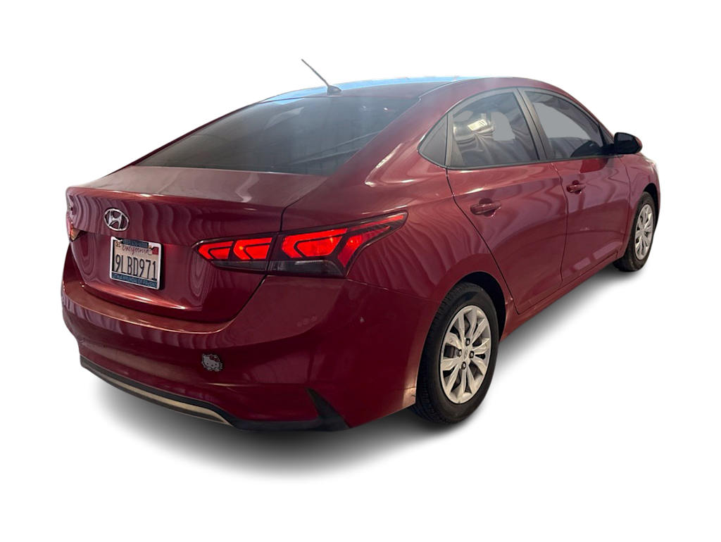 Thumbnail: 2021 Hyundai Accent - 16