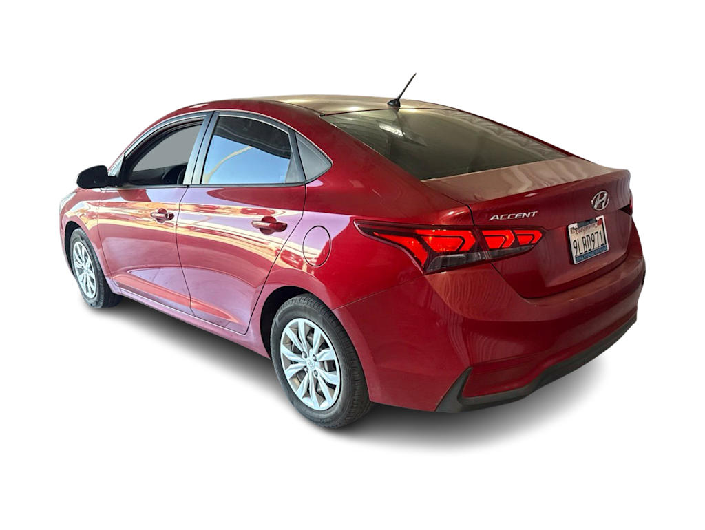 Thumbnail: 2021 Hyundai Accent - 4