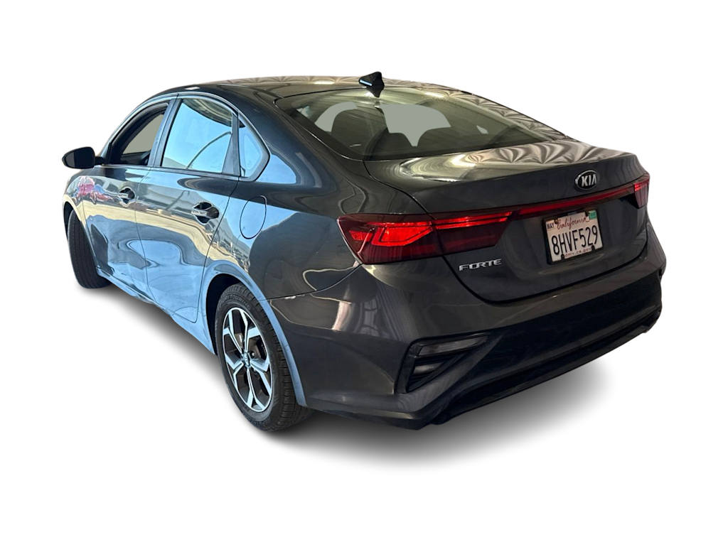 Thumbnail: 2019 Kia Forte - 4