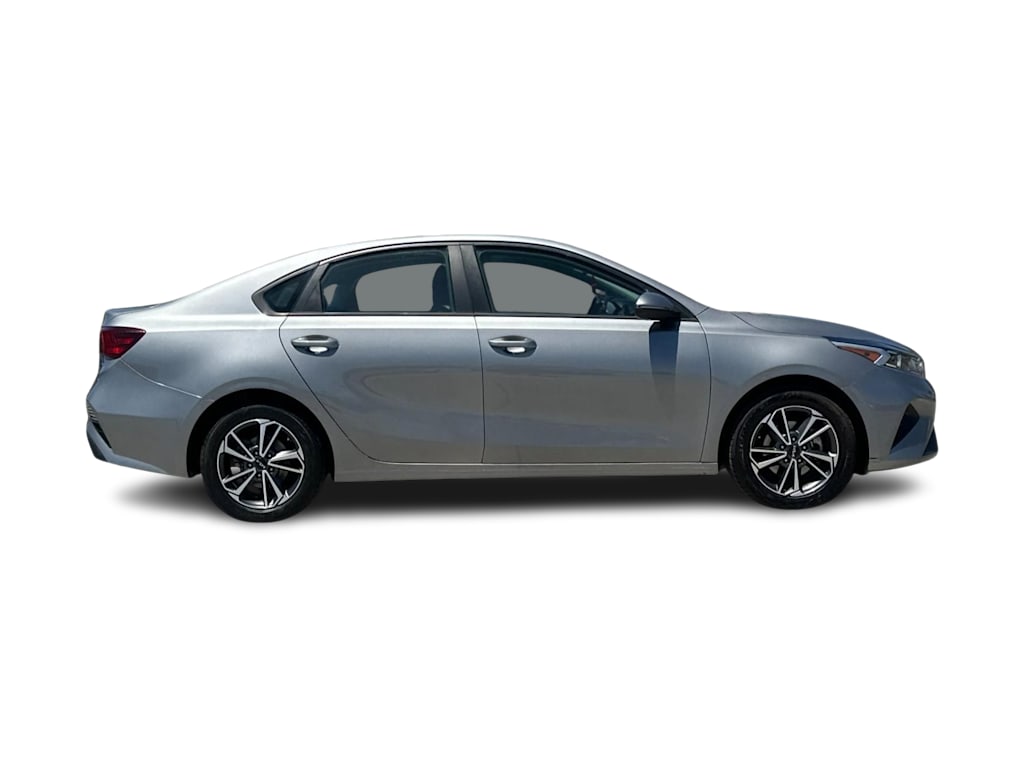 2022 Kia FORTE LXS - Photo 20