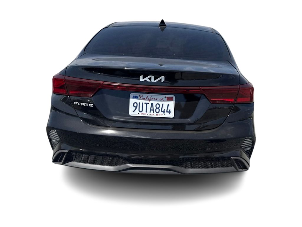 Thumbnail: 2023 Kia Forte - 4
