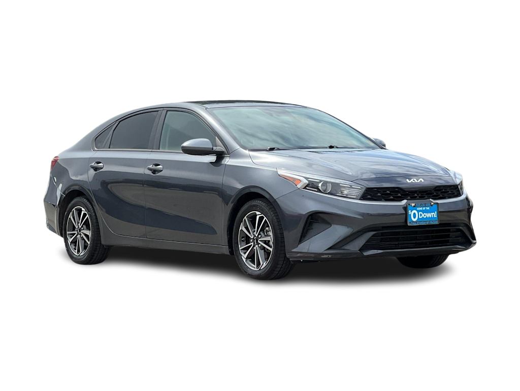 Thumbnail: 2022 Kia Forte - 21