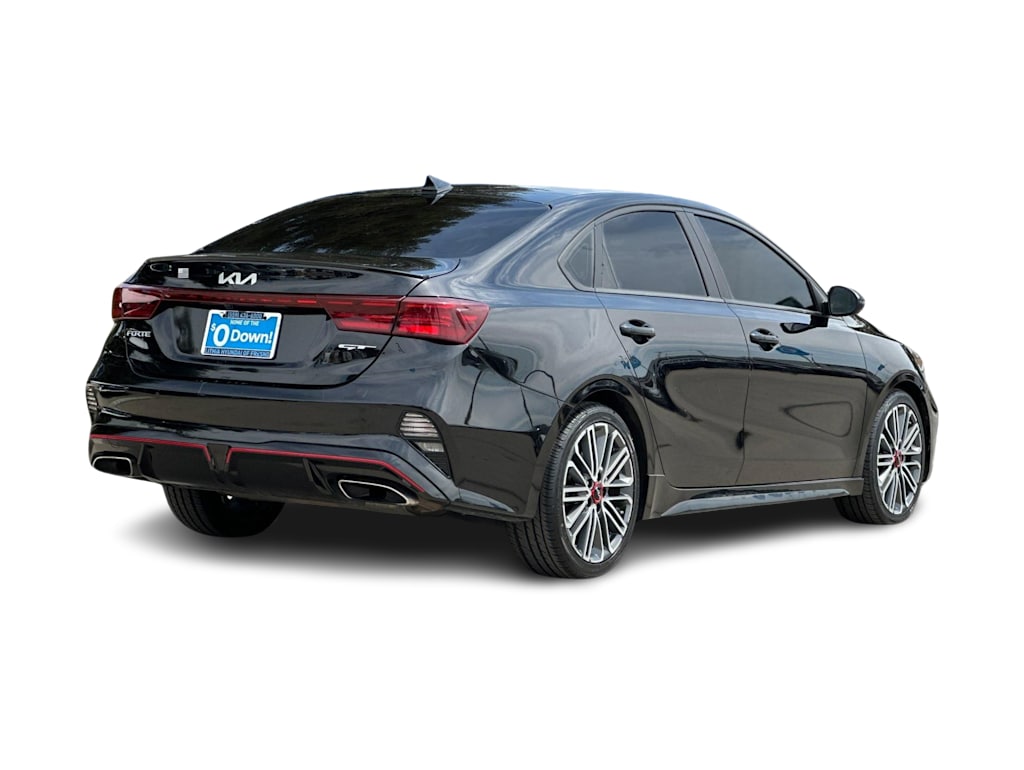 Thumbnail: 2022 Kia Forte - 18