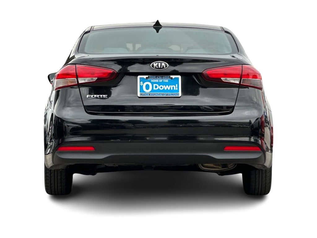 Thumbnail: 2017 Kia Forte - 5