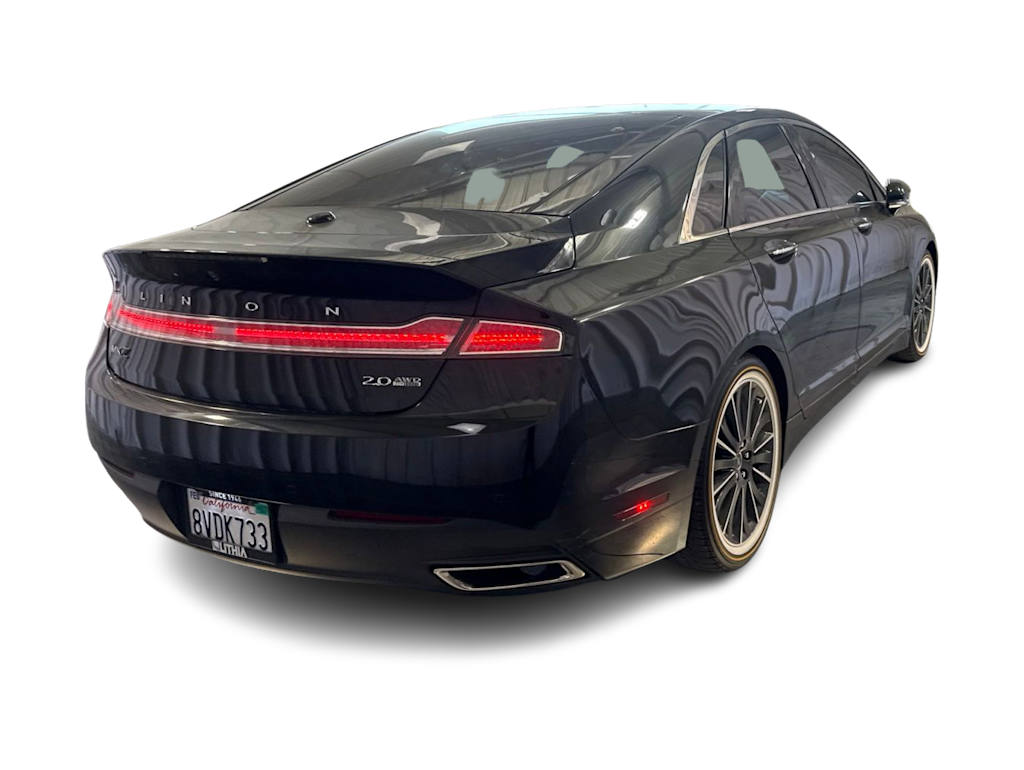 Thumbnail: 2016 Lincoln MKZ - 17