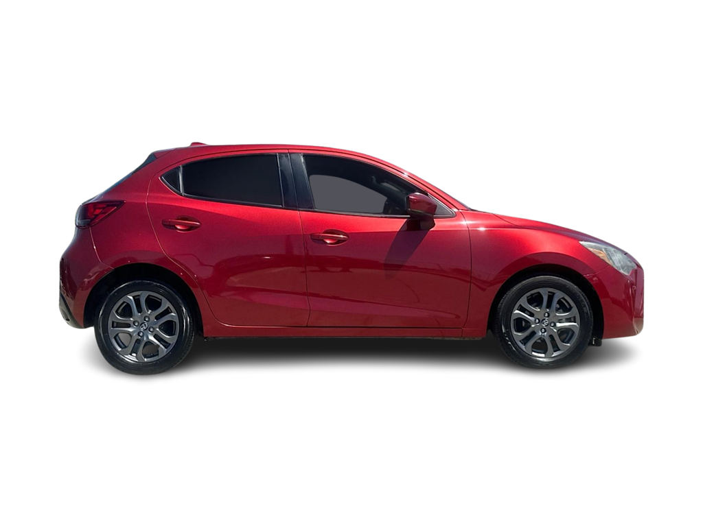 Thumbnail: 2020 Toyota Yaris - 19