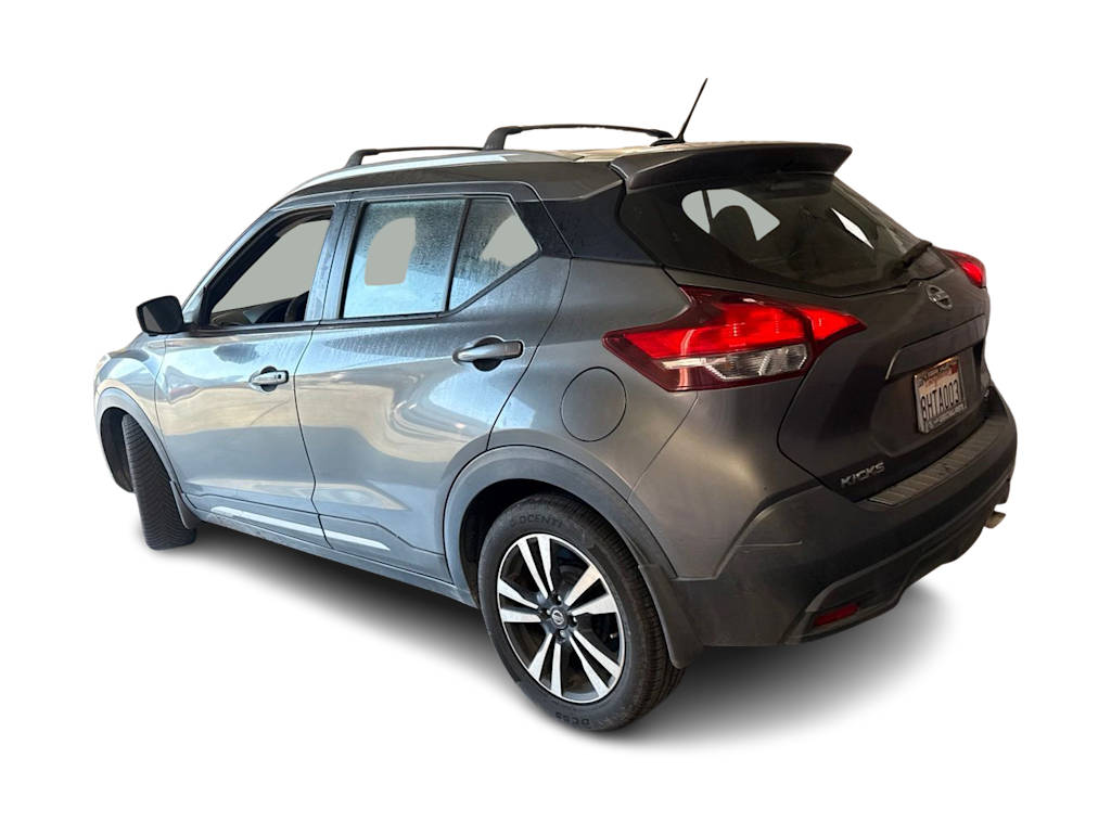 Thumbnail: 2018 Nissan Kicks - 3