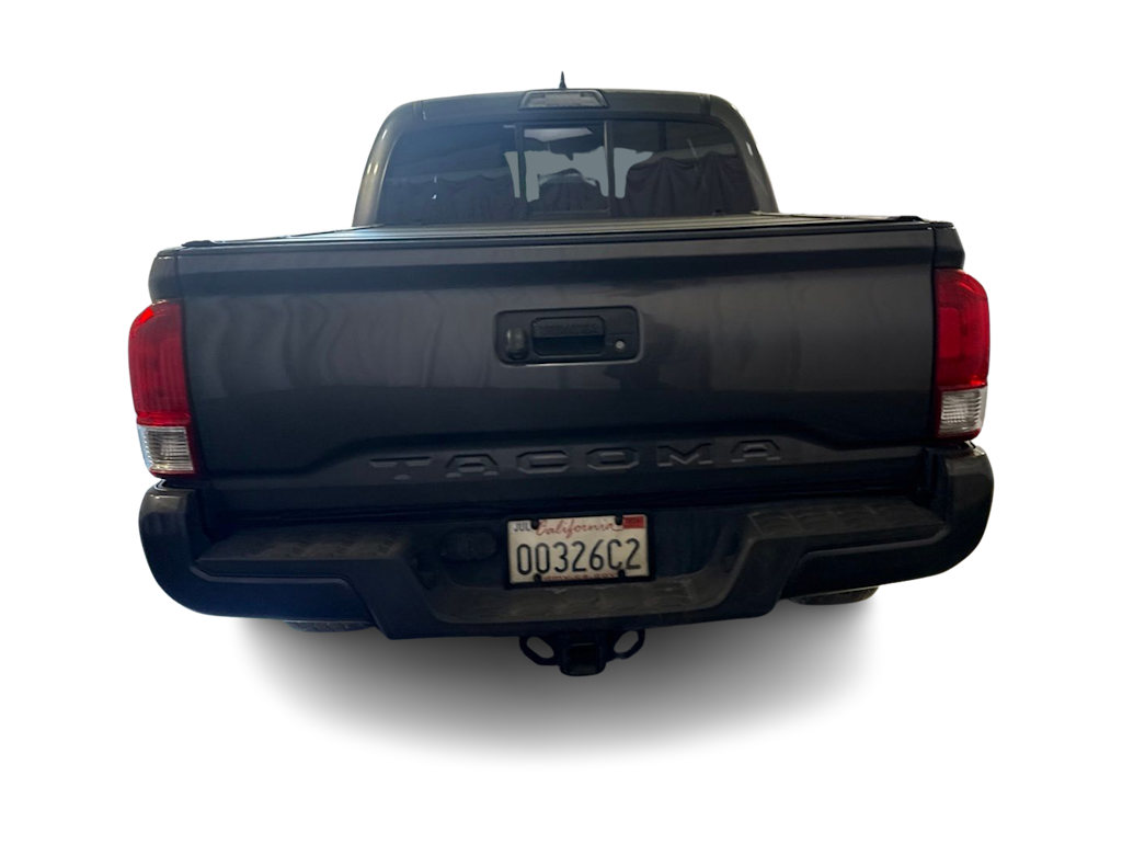 Thumbnail: 2016 Toyota Tacoma - 5