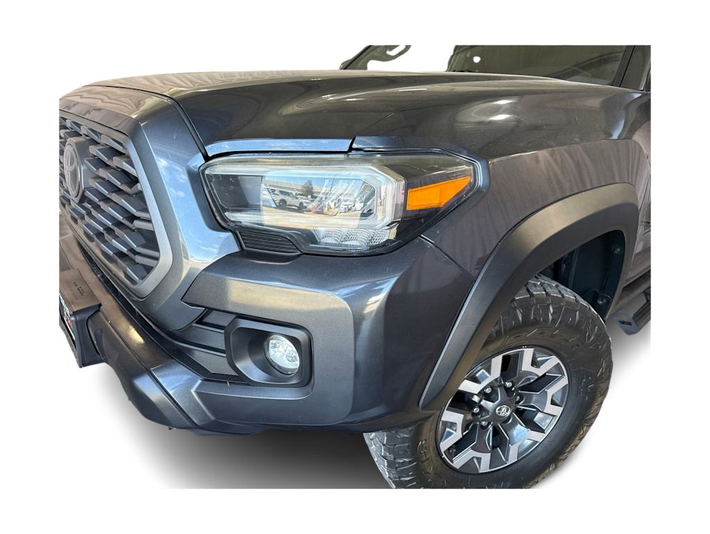 Thumbnail: 2021 Toyota Tacoma - 15