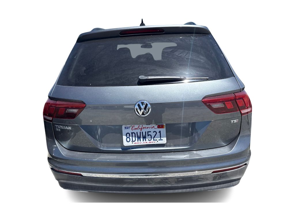Thumbnail: 2018 Volkswagen Tiguan - 4