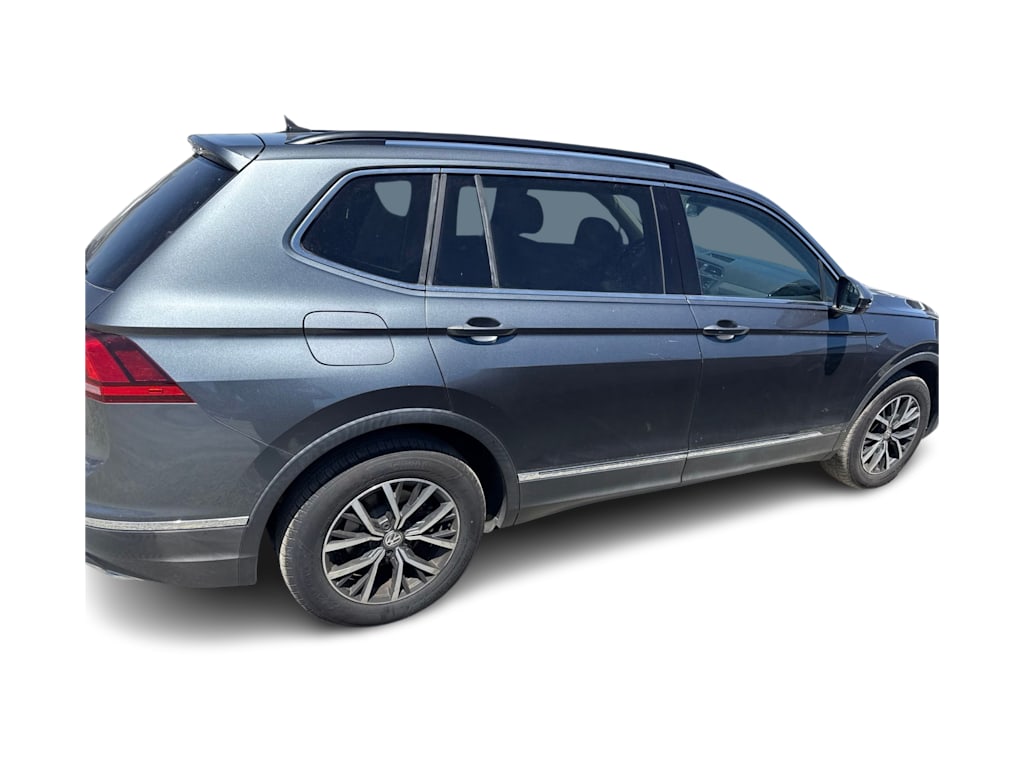 Thumbnail: 2018 Volkswagen Tiguan - 16