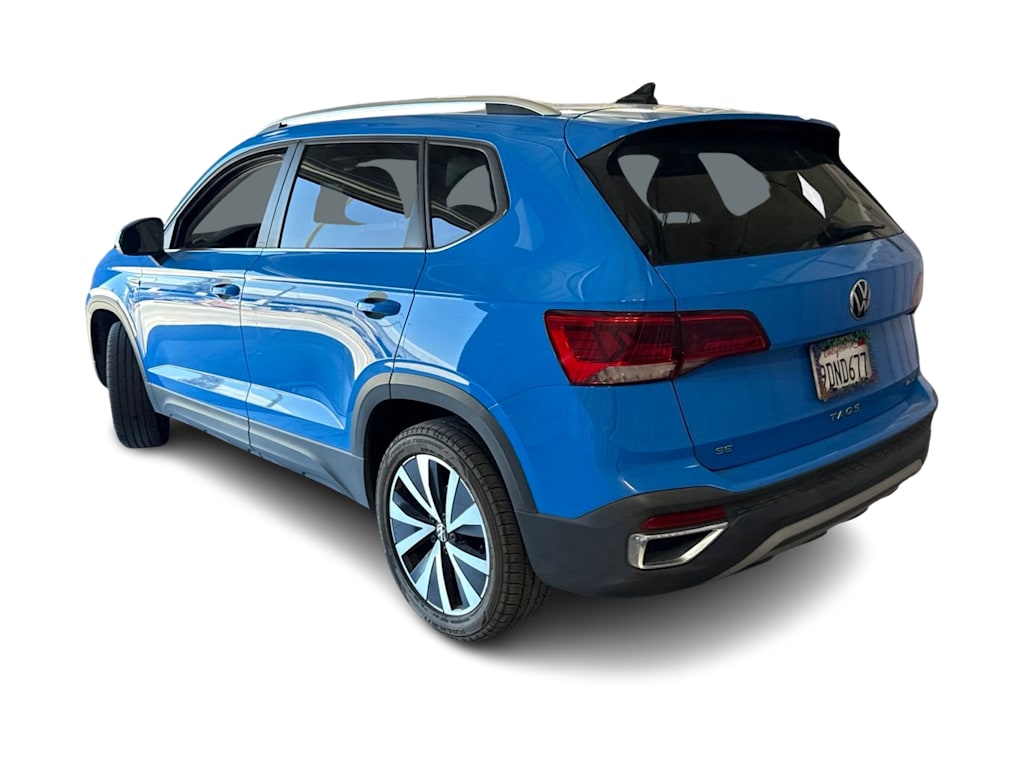 Thumbnail: 2023 Volkswagen Taos - 3