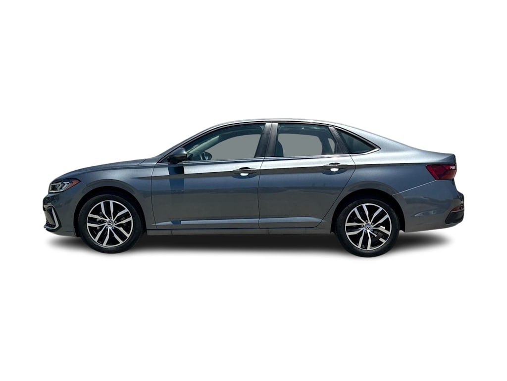 Thumbnail: 2026 Volkswagen Jetta - 3