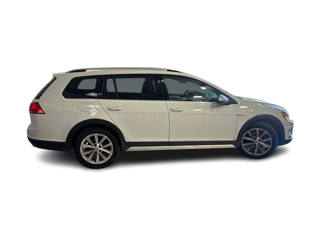 Thumbnail: 2017 Volkswagen Golf - 15
