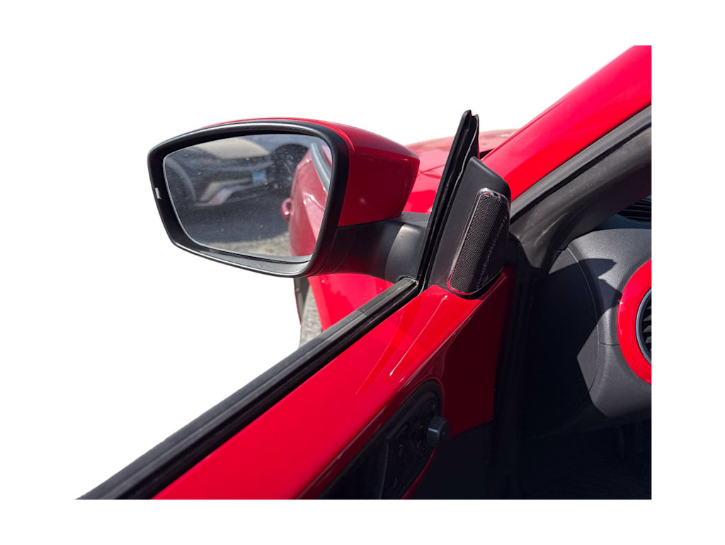 Thumbnail: 2013 Volkswagen Beetle - 14