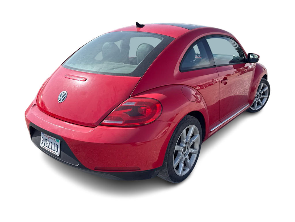 Thumbnail: 2013 Volkswagen Beetle - 17
