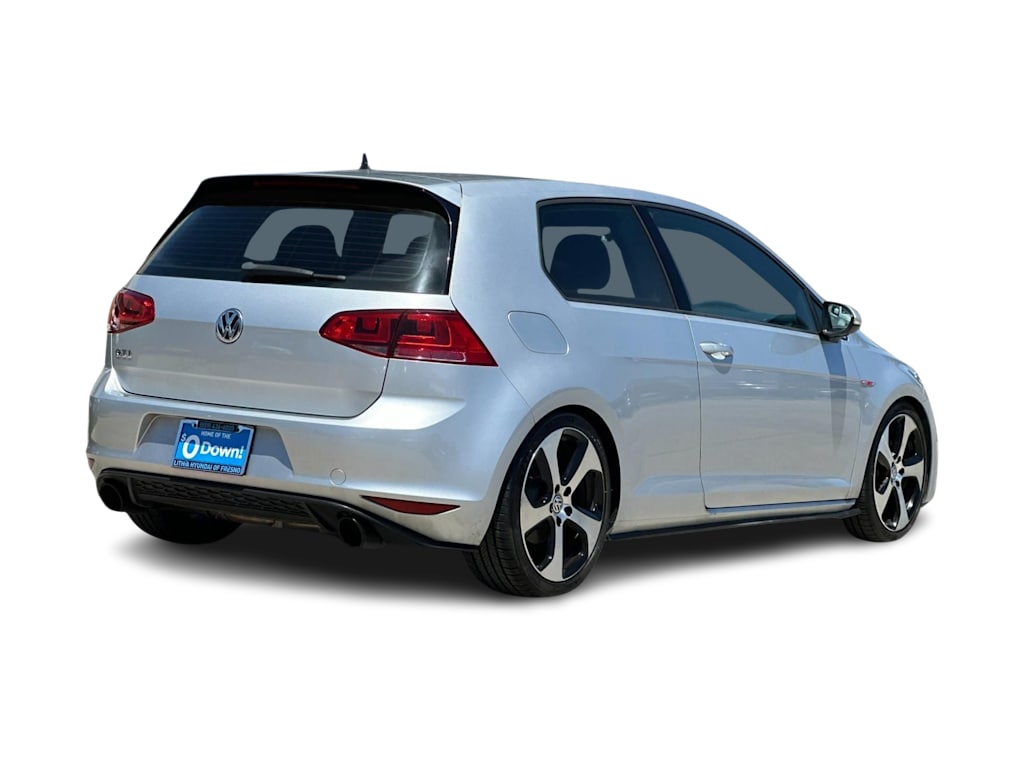 Thumbnail: 2016 Volkswagen Golf - 18