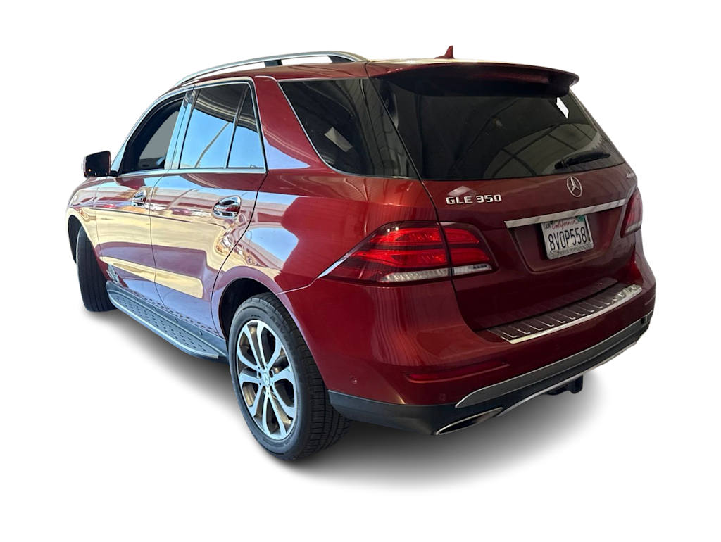 Thumbnail: 2016 Mercedes-Benz GLE - 4