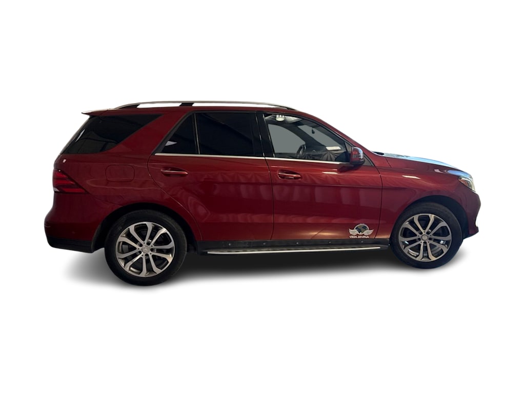 Thumbnail: 2016 Mercedes-Benz GLE - 15