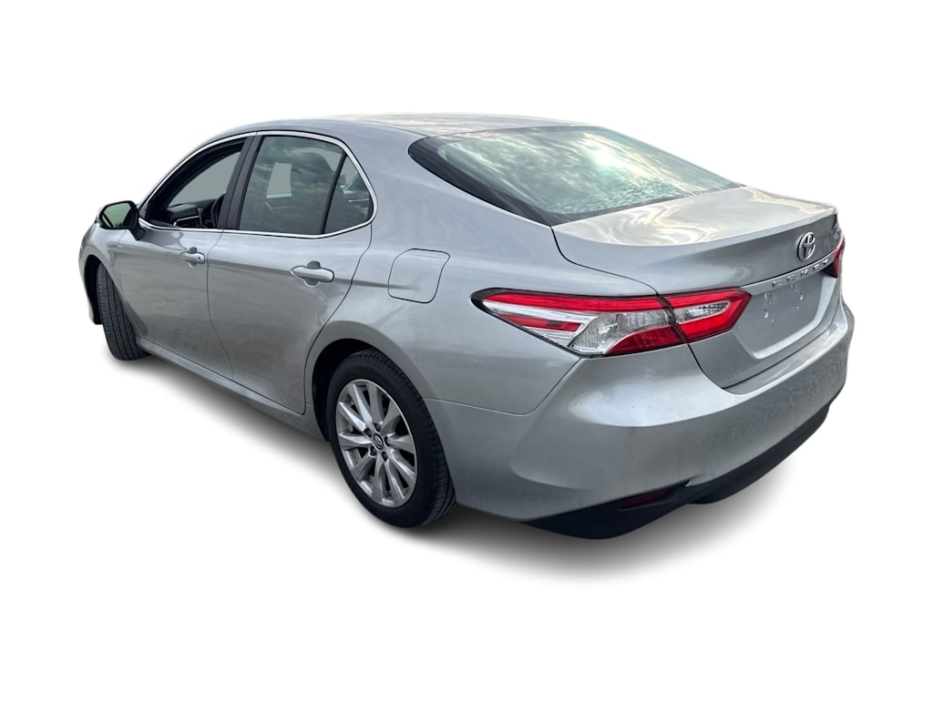 Thumbnail: 2018 Toyota Camry - 4
