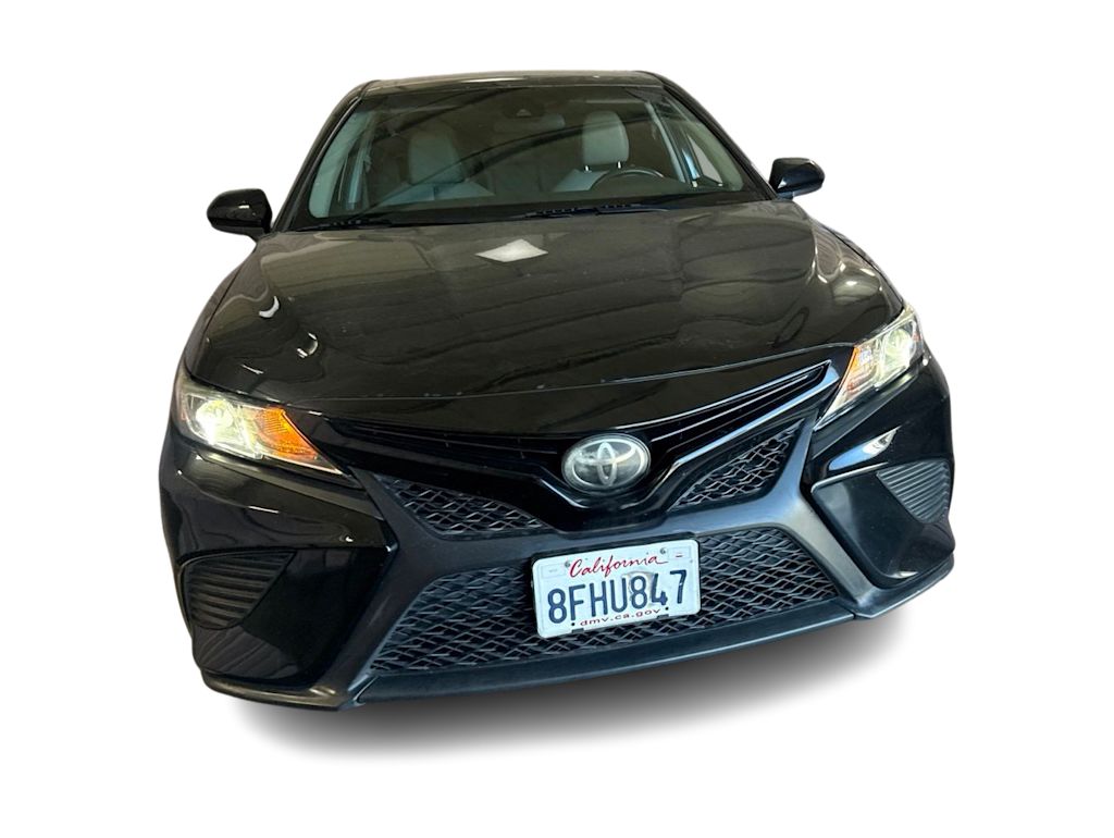 Thumbnail: 2018 Toyota Camry - 6