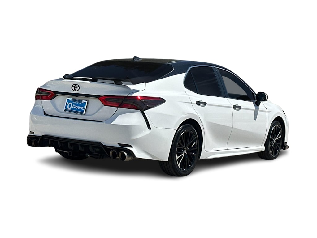 Thumbnail: 2019 Toyota Camry - 18