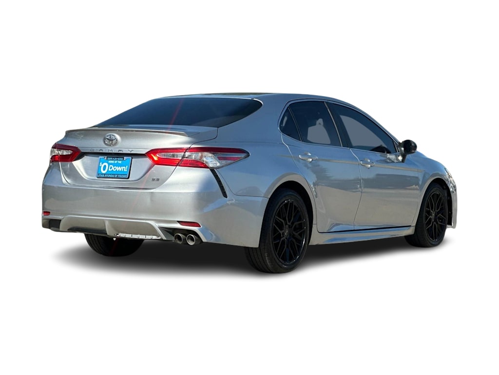 Thumbnail: 2018 Toyota Camry - 17