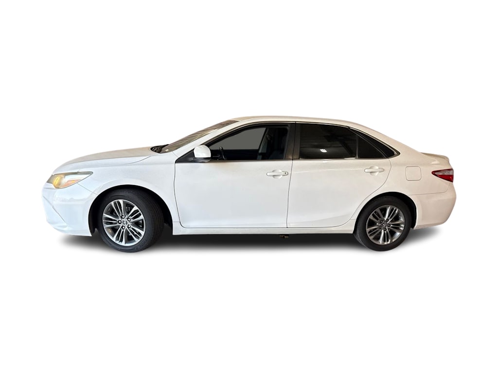 Thumbnail: 2016 Toyota Camry - 3
